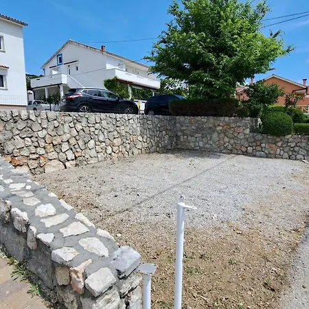 Cozy Appartement Baška