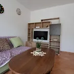 Cozy * באסקה