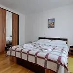 Cozy * באסקה
